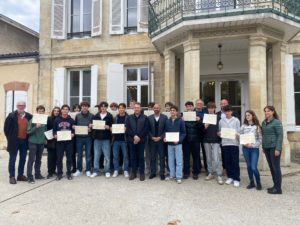 Ensemble des diplômés du BIA