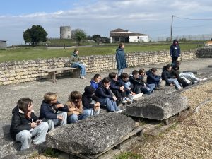 Groupe d'élèves au Fâ